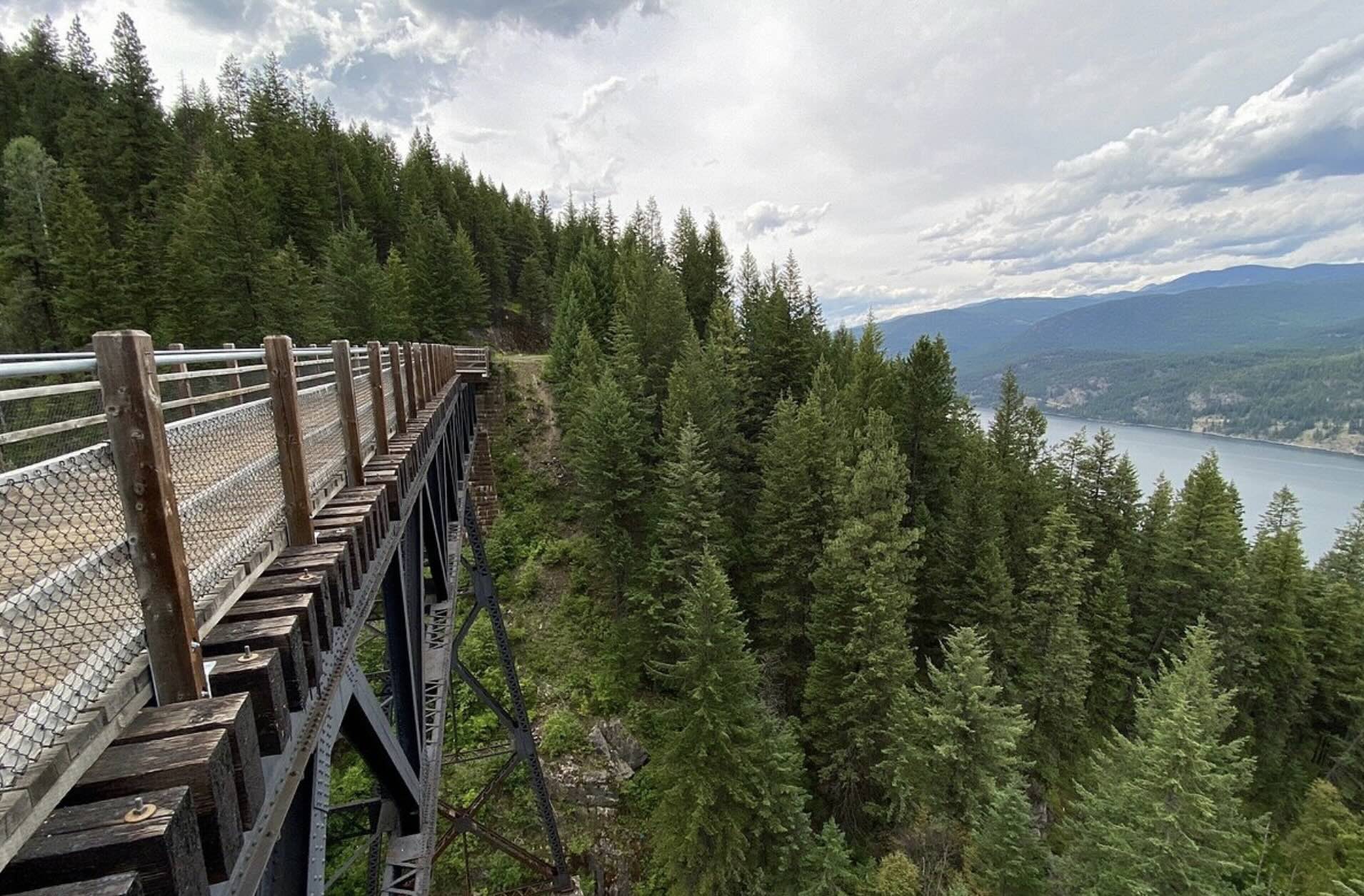 Columbian Western Rail Trail Ryan Vanveen Photgraphy